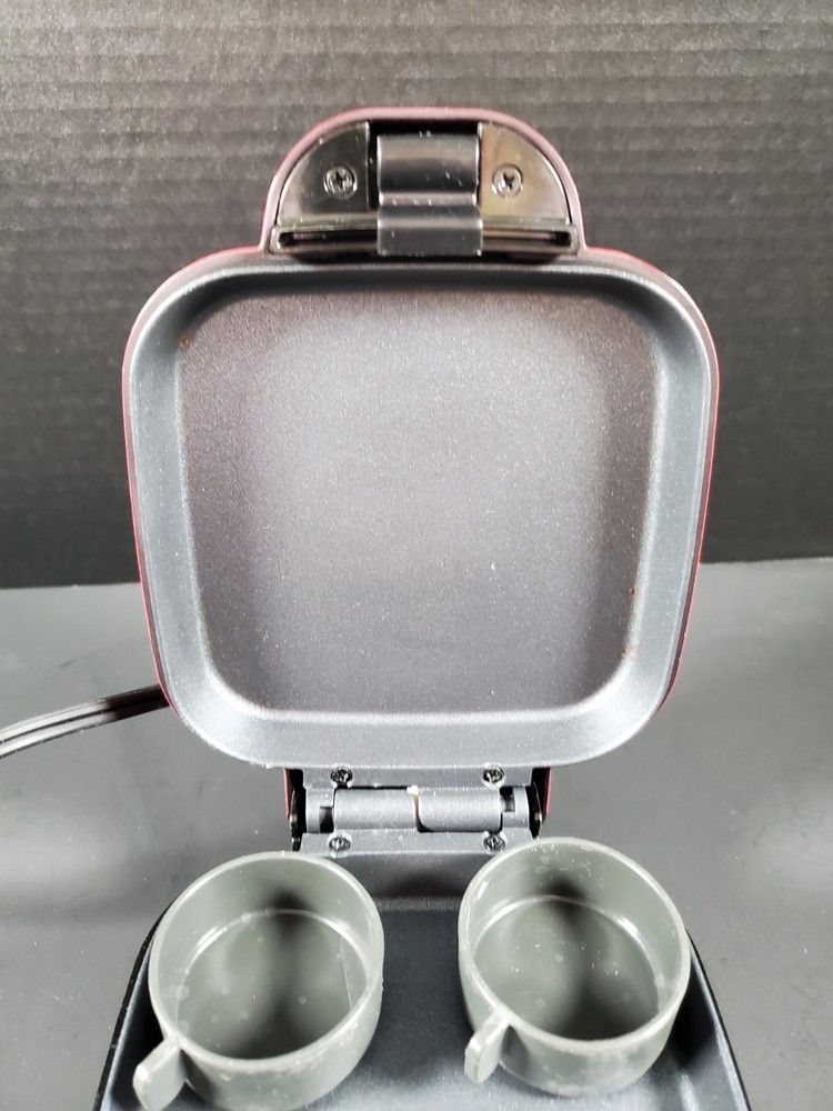 Red Dash Egg Bite Maker w/ 4 Molds & Dash Mini Waffle Maker