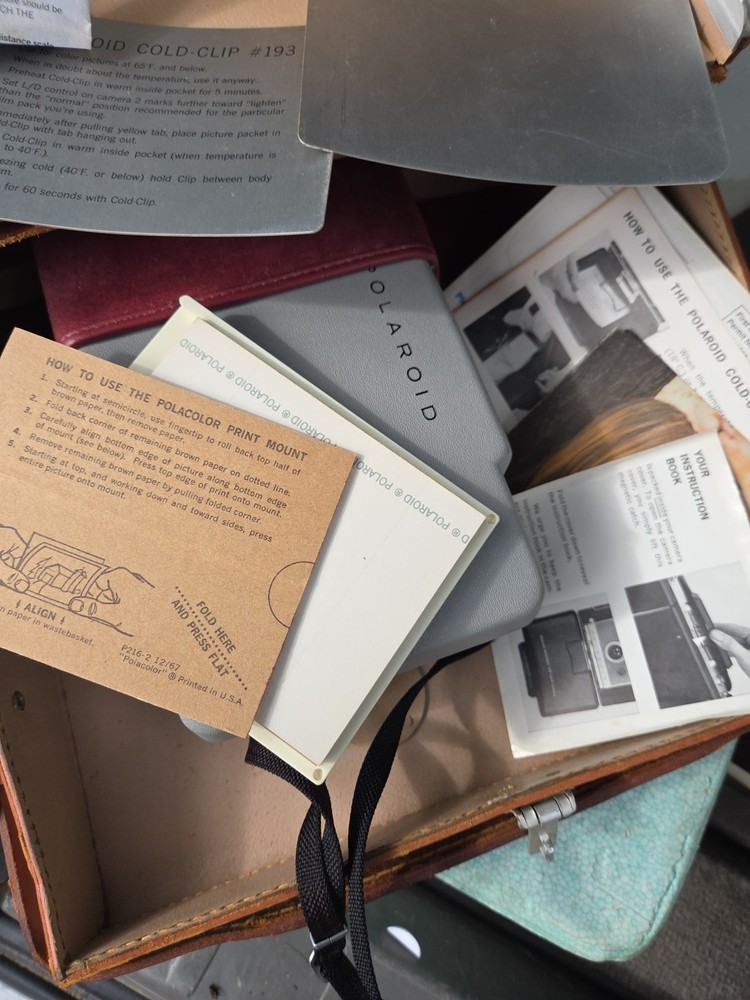 VINTAGE Polaroid Automatic 103 Land Camera w/Case / Flash -Tested/Working (MINT)
