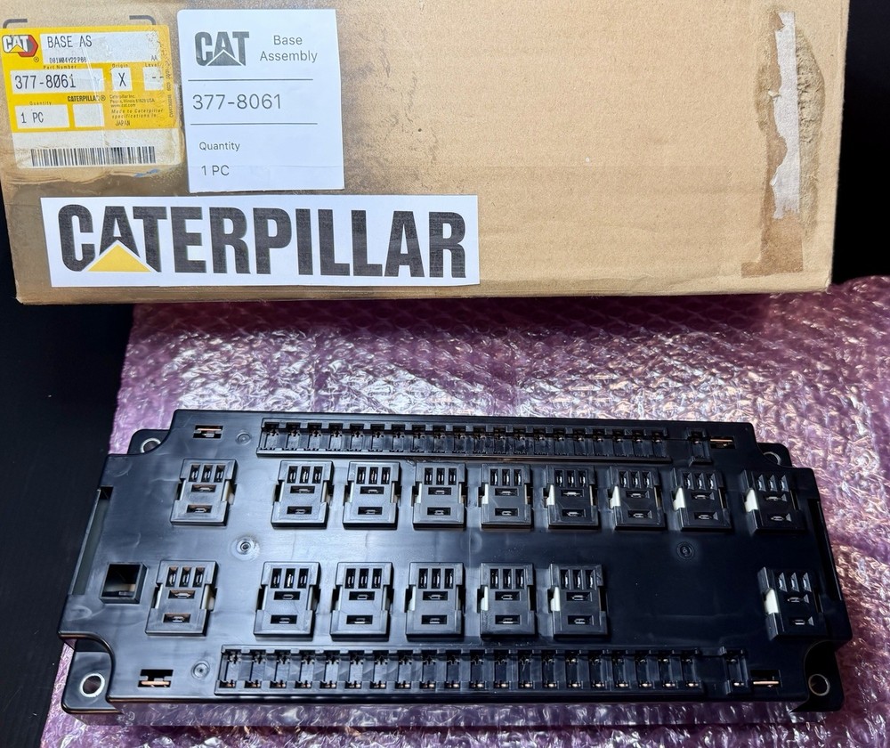 OEM CAT 377-8061 Fuse Block Circuit Breaker Panel Electrical Module