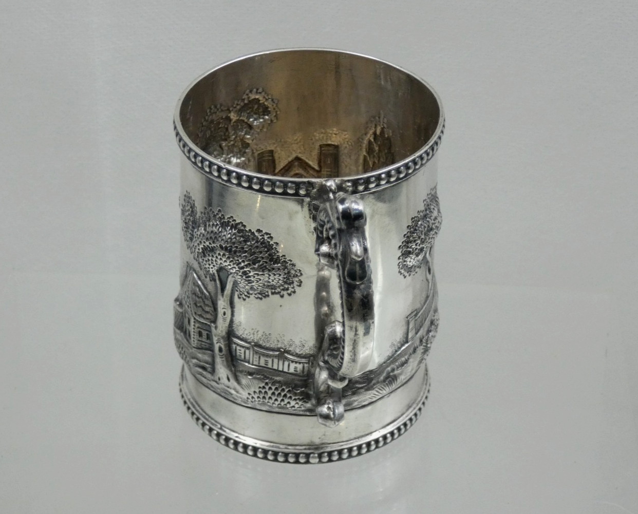ANTIQUE AMERICAN COIN SILVER MUG CUP HAND CHASED REPOUSSE ARCHITECTURAL sterling