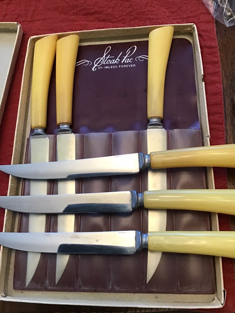 Vintage Bakelite Steak Set