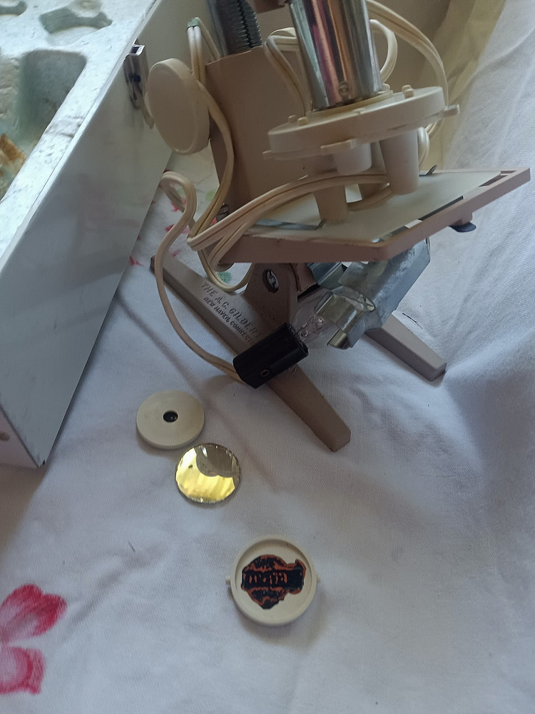 Vintage Gilbert Microscope Lab Set Partially Complete Untested For Display