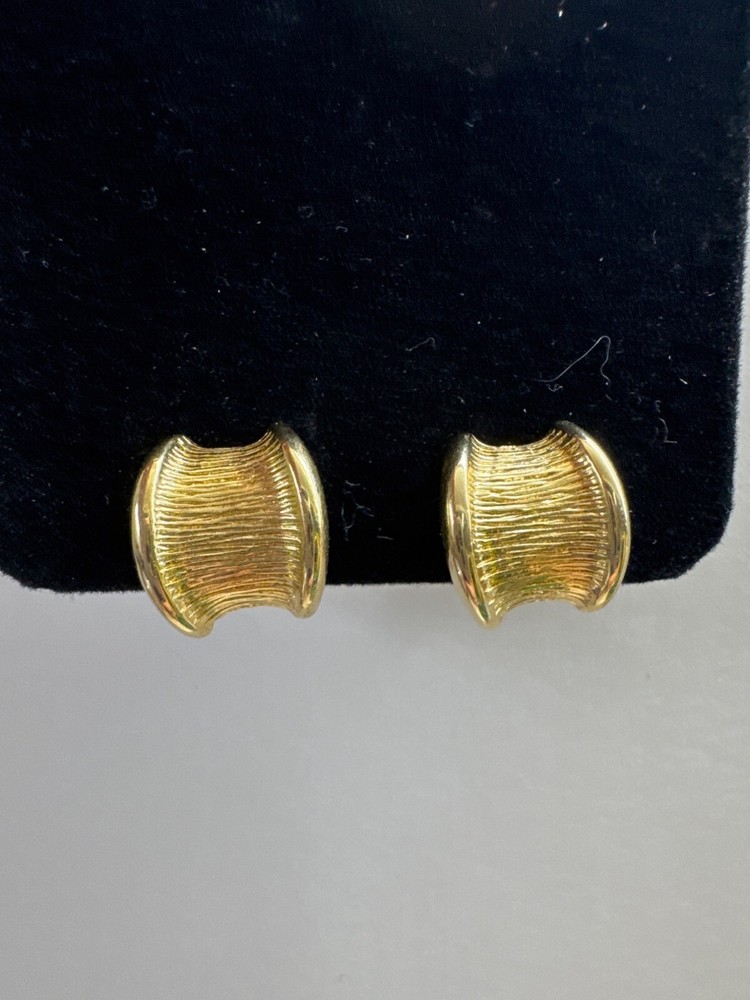 Gold clip on earrings