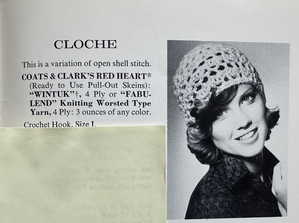 Learn to Crochet Pattern Booklet 1970's Vintage Basic Instructions Cloche Poncho