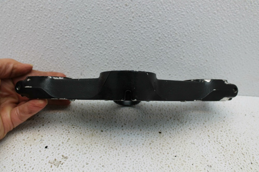 1985 HONDA INTERCEPTOR VF500F (#320) UPPER TRIPLE TREE CLAMP TOP MOUNT