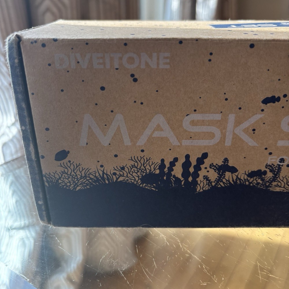 Divitone Mask Snorkel Set NEW Unused