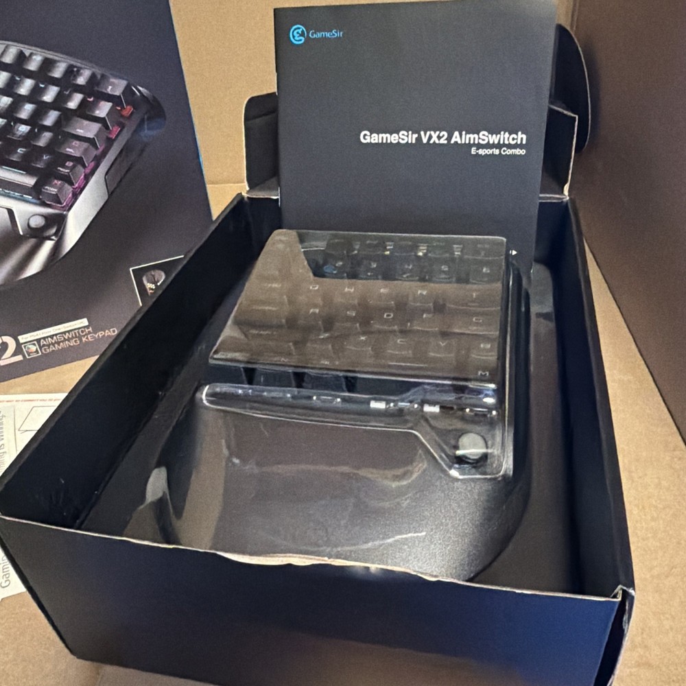GameSir VX2 AimSwitch Gaming Keypad Combo for PS4 Xbox One Switch PC + Mousepad