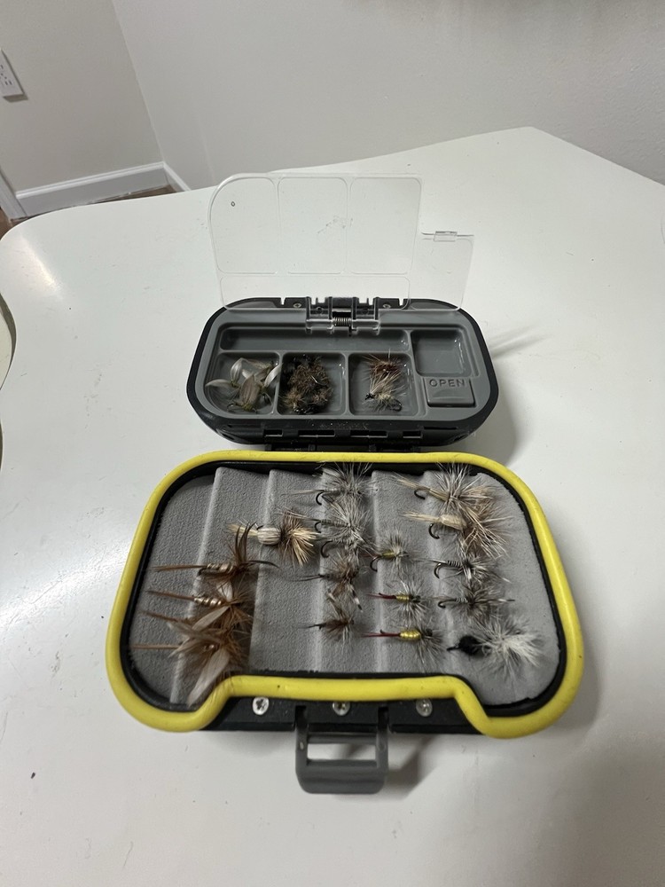 Dr Slick Fly Box With Flies