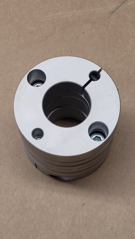 Zero-Max Servoclass SC050 Flexible Shaft Coupling 25mm Bore