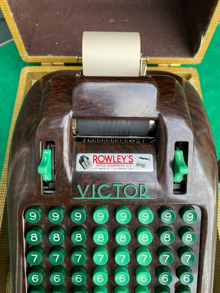 VTG Victor Adding Machine Bakelite w/ Jade Keys Art Deco Model With Hard Case