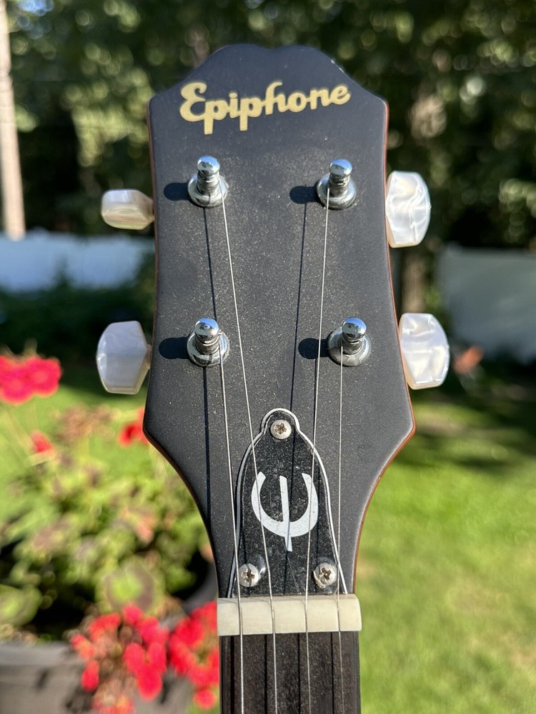 Epiphone 5 Strings Banjo - Serial # 1305133149 w/Soft Shell Case
