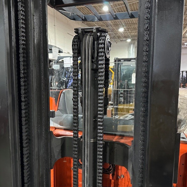 2019 Toyota 9BRU23 4500lb Used Reach Forklift Triple Mast Sideshift 4564 Hours