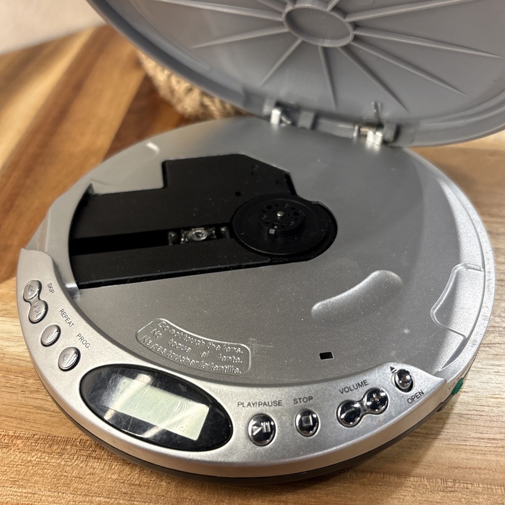 Durabrand Discman CD-566/ Audio Portable CD Player View Working Tested