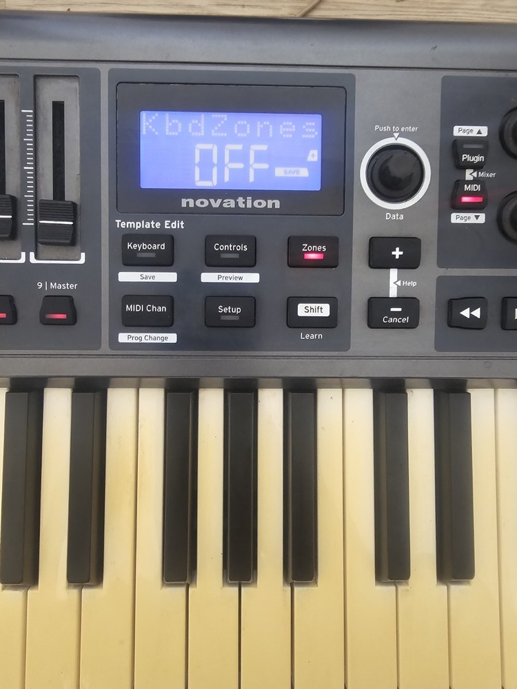 Novation Impulse 49 USB MIDI Controller – 49 Keys with Pads (Used)