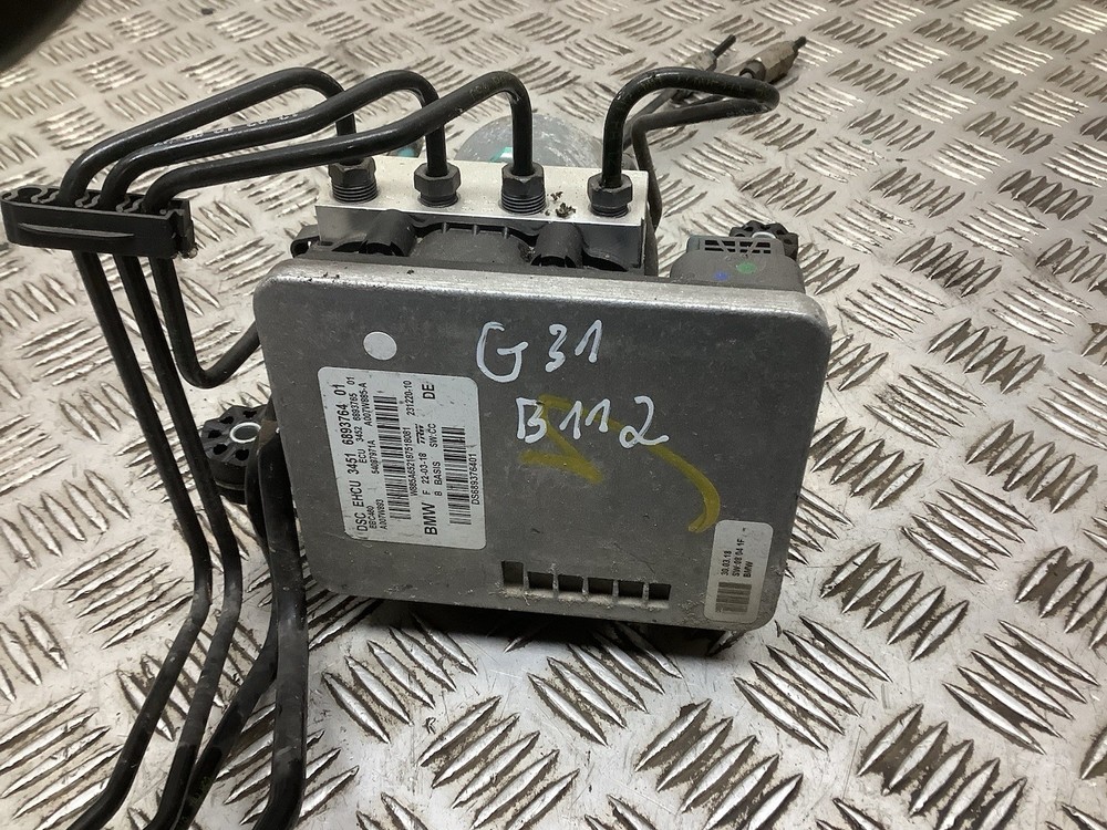 BMW 5 SERIES G30 G31 ABS PUMP CONTROL MODULE 6893764