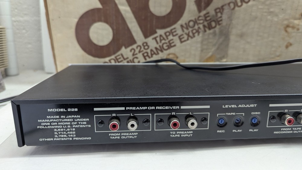DBX 228 Recording Technology Series Dynamic Range Expander W Box Estate UNTESTED