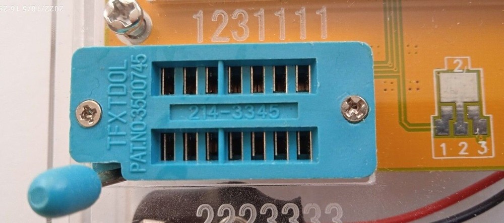 LCR-T4 Mega328 Transistor Tester Diode Triode Capacitance ESR Meter With Shell W