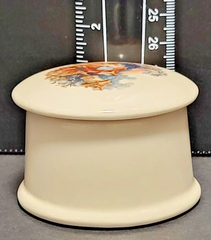 small trinket or ring dish