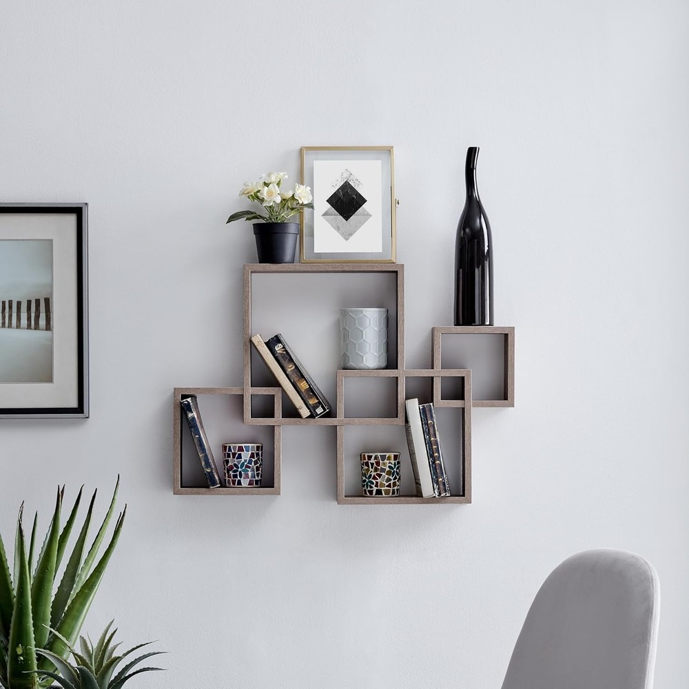 Intersecting Cube Shelves