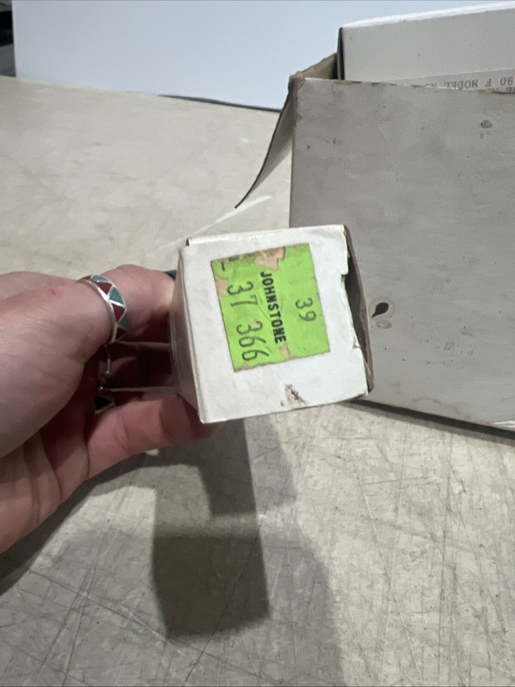 PSG Accustat Sensor Model AS-90 40/90 F Single Stage Adjustable Sensor