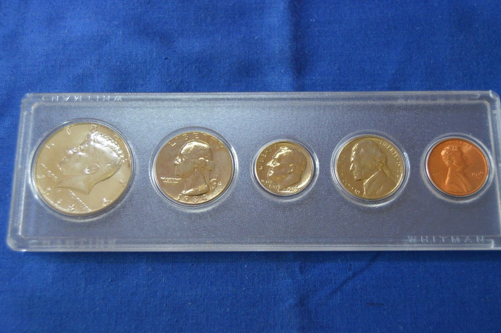 1968 Birth Year Set Includes 40% Silver Kennedy Half 68-3