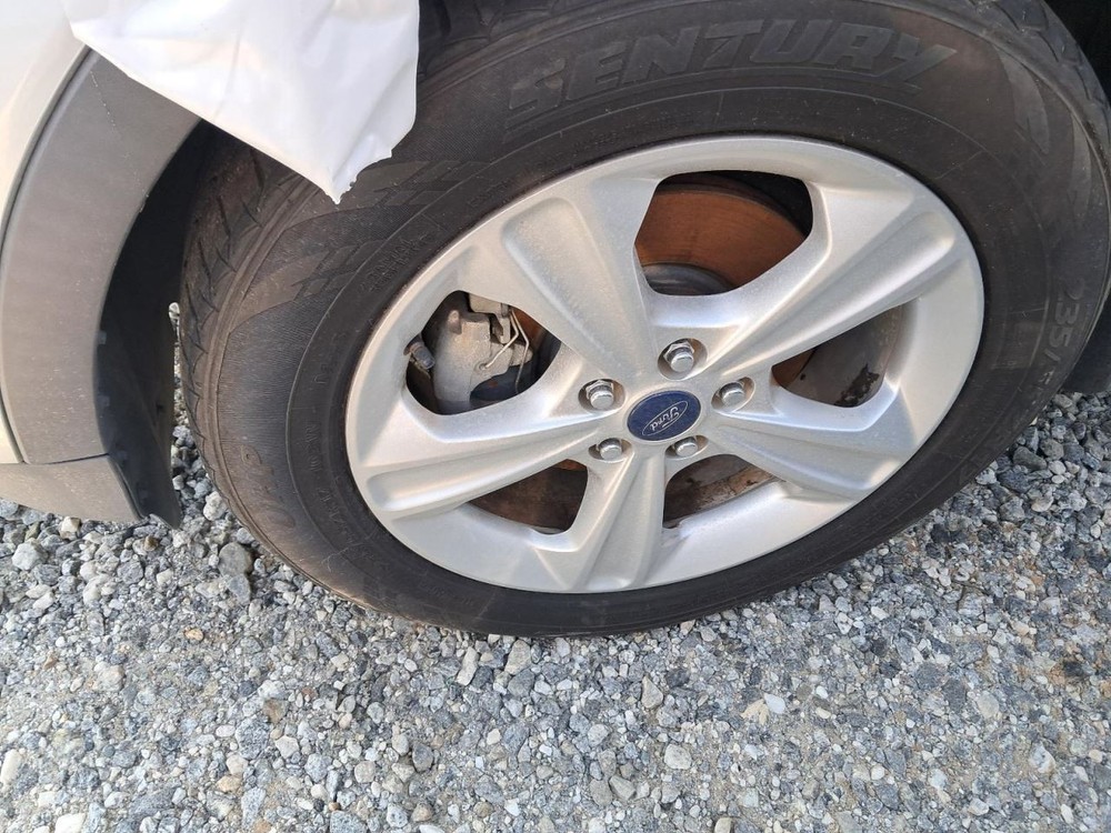 Fuse Box Engine Fits 13-16 ESCAPE 4789055