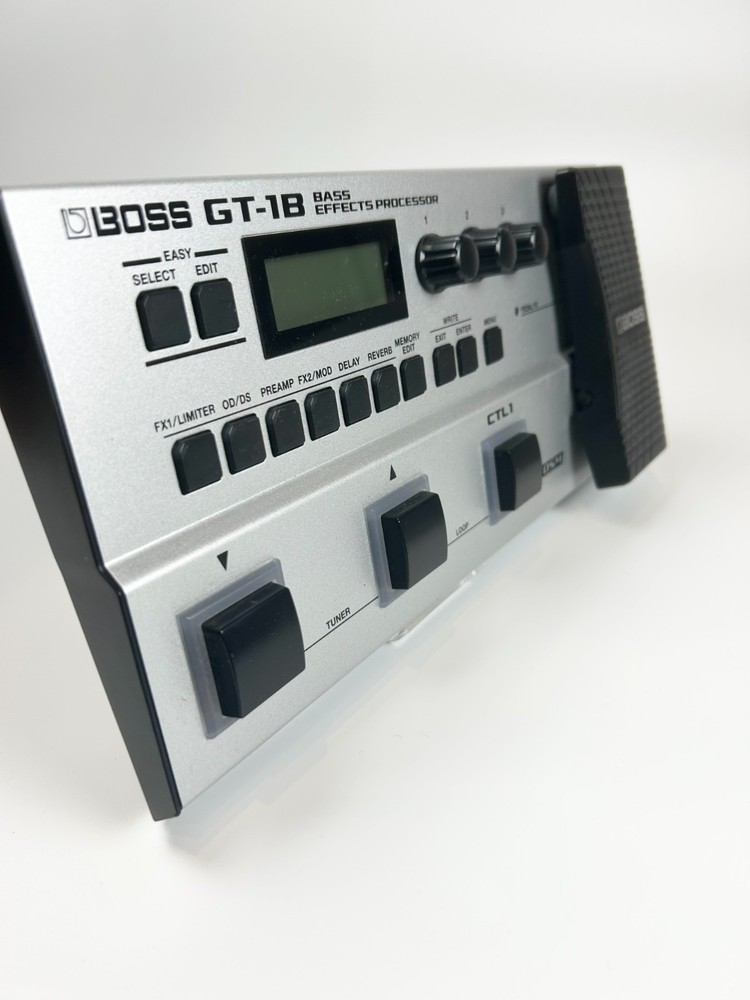 BOSS GT-1B Bass Multi Effects Processor Pedal EASY SELECT EDIT GT1B GT1 B Tested