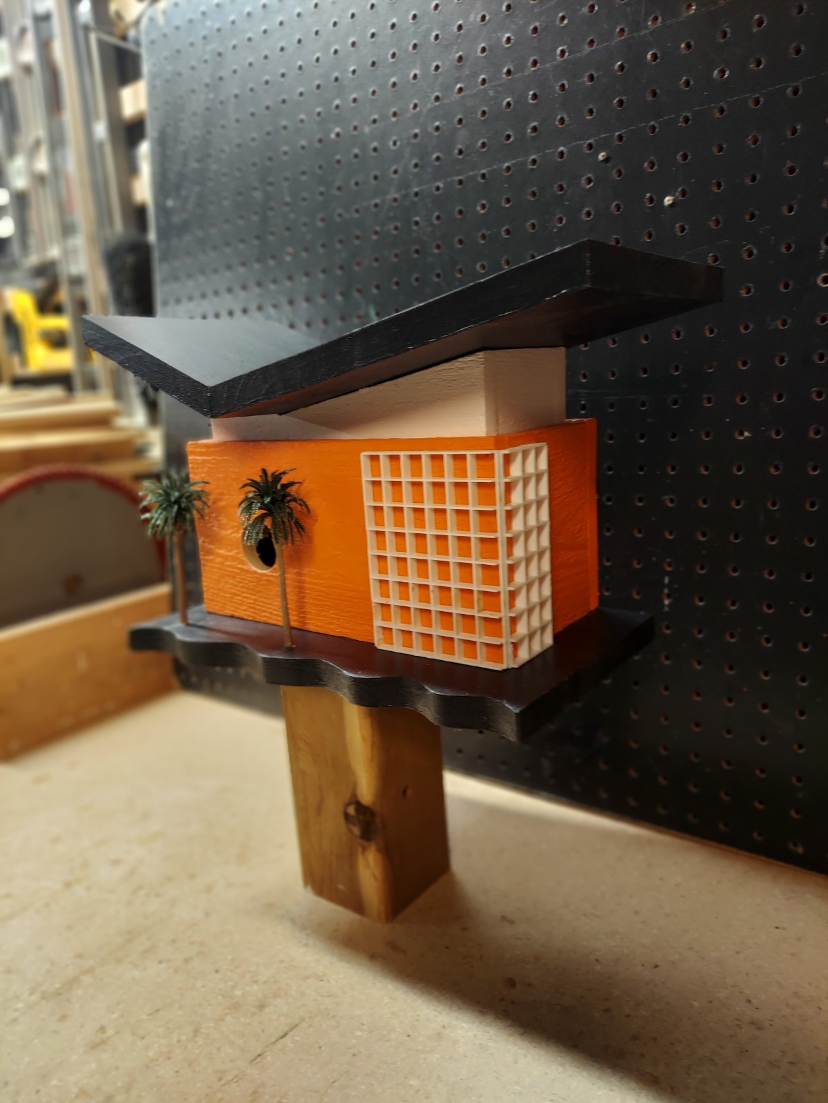 Mid-Century Modern Cedar / Pine Birdhouse - Easy clean out on back. Oregon State