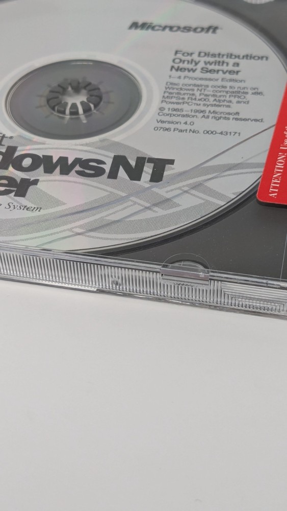 Microsoft Windows NT Server CD Version 4.0 - Vintage 000-43171