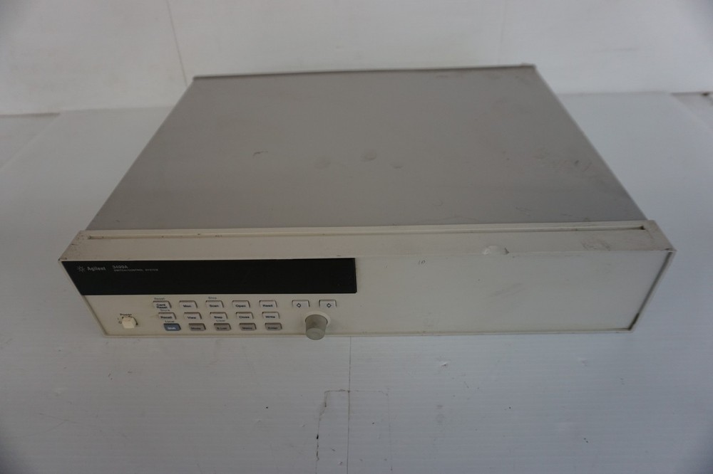 AGILENT 3499A SWITCH/CONTROL SYSTEM (BFR12)