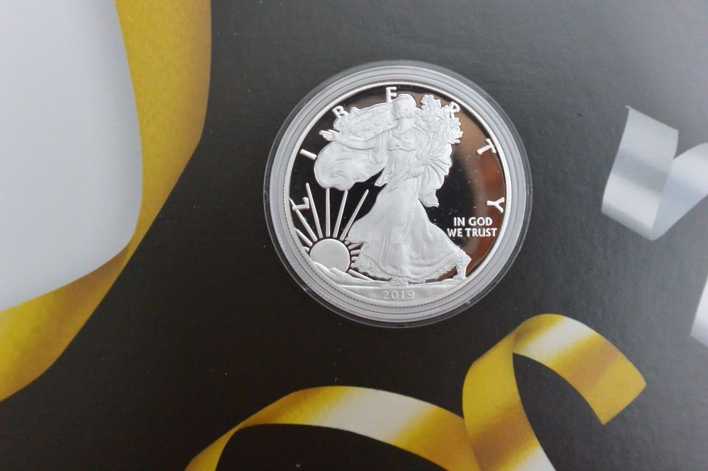 2019 W PROOF SILVER EAGLE CONGRATULATIONS SET