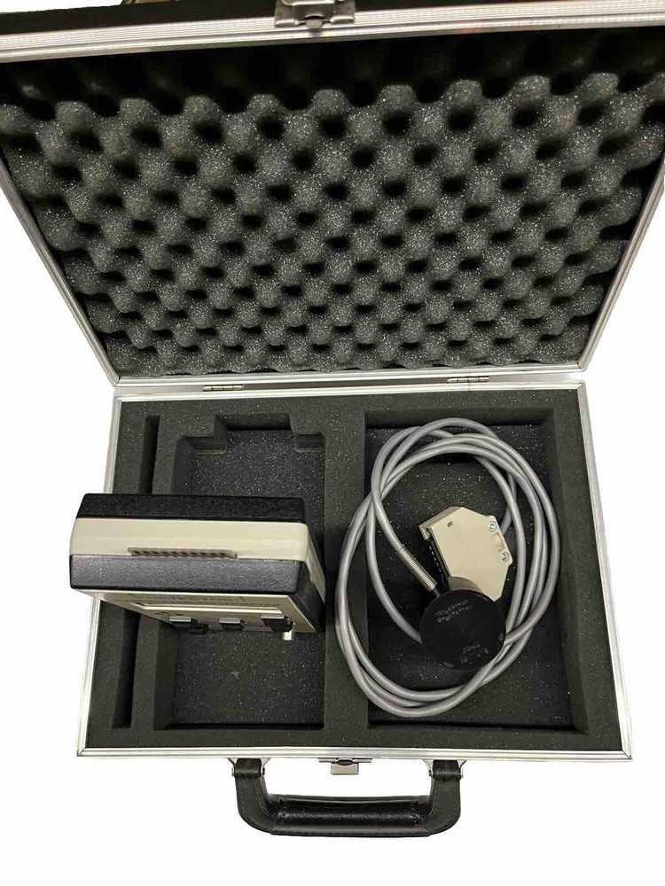 RADIOMETER/PHOTOMETE MODEL IL1400A