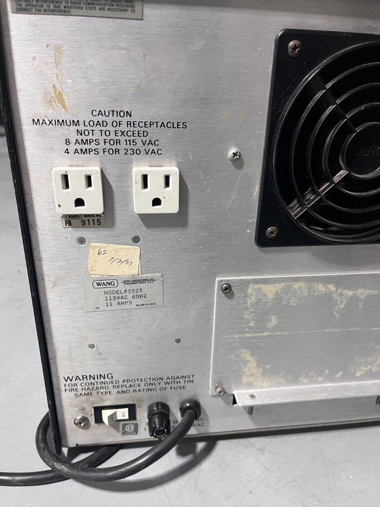 Vintage Wang 5525 Computer - 8'' floppy disk drive- Untested - Powers on