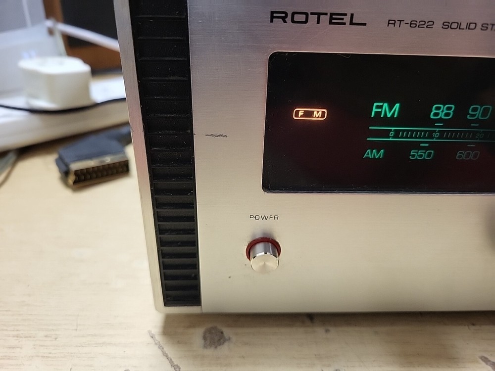 ROTEL RT-622 AM/FM STEREO TUNER