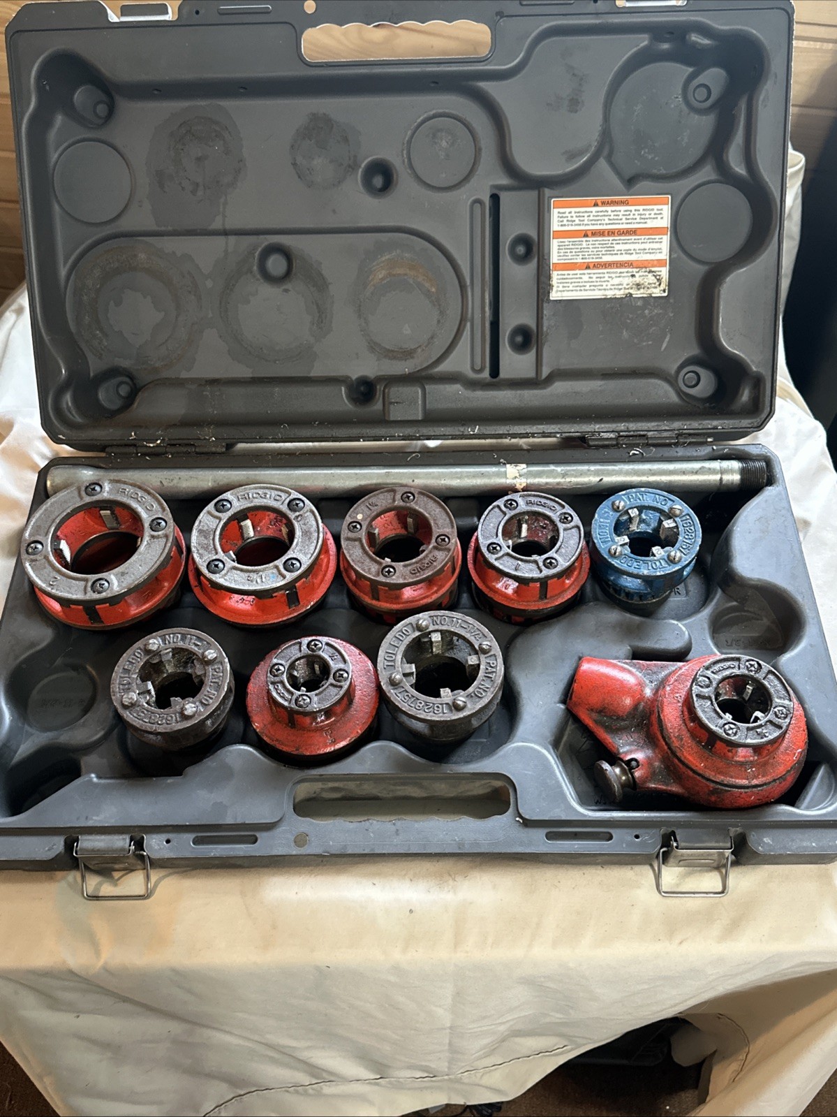 Rigid Pipe & Toledo Pipe Threading Set 3/4” 3-1” 2-1-1/4” 1-1/2” 2” 12R W/handle