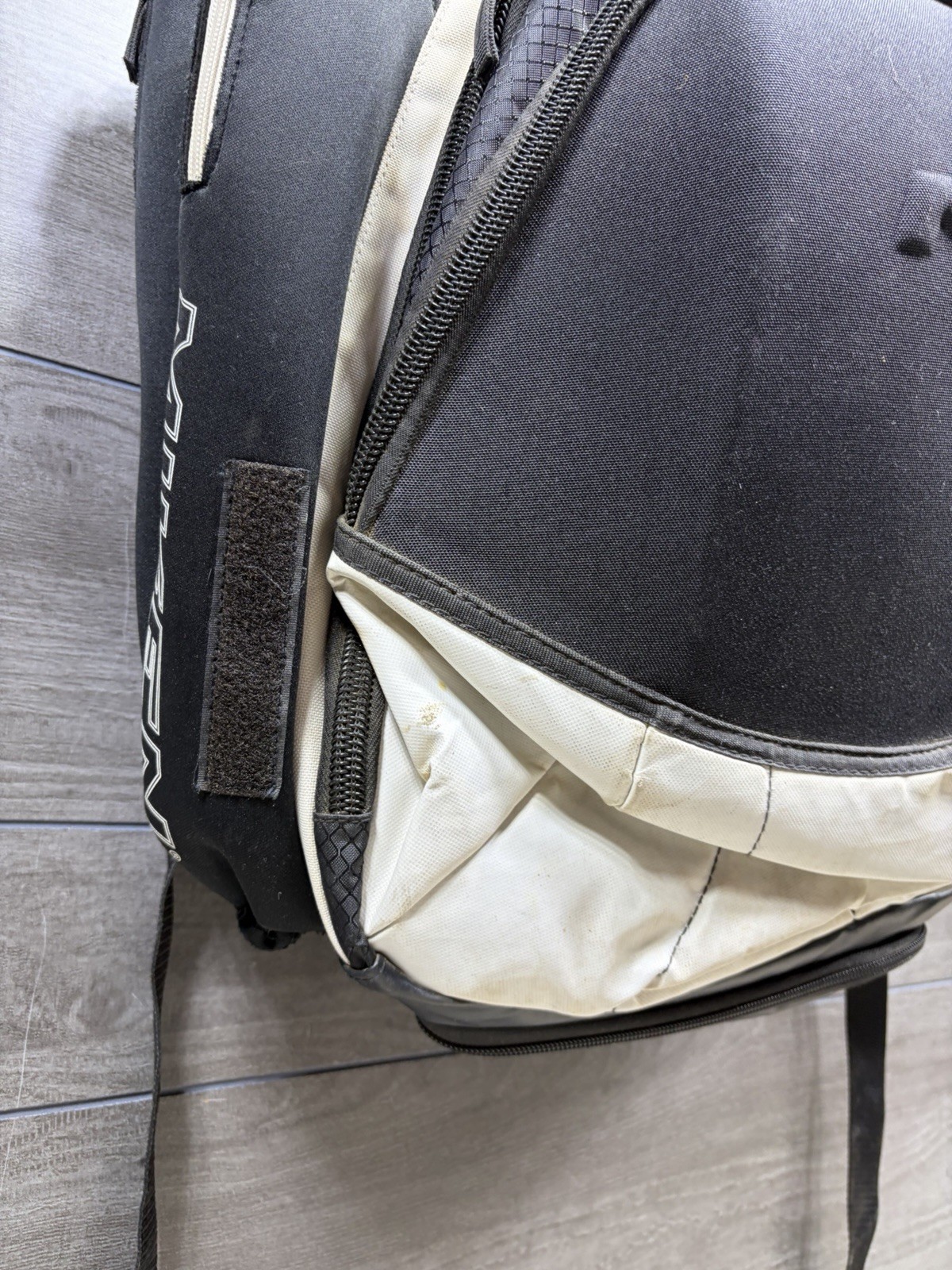 Miken MK7X Baseball Backpack Softball 4 Bat Sleeves Black White Slow pitch Large