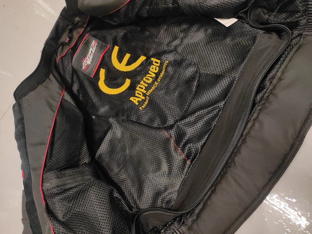 rst leather jacket 42(L)