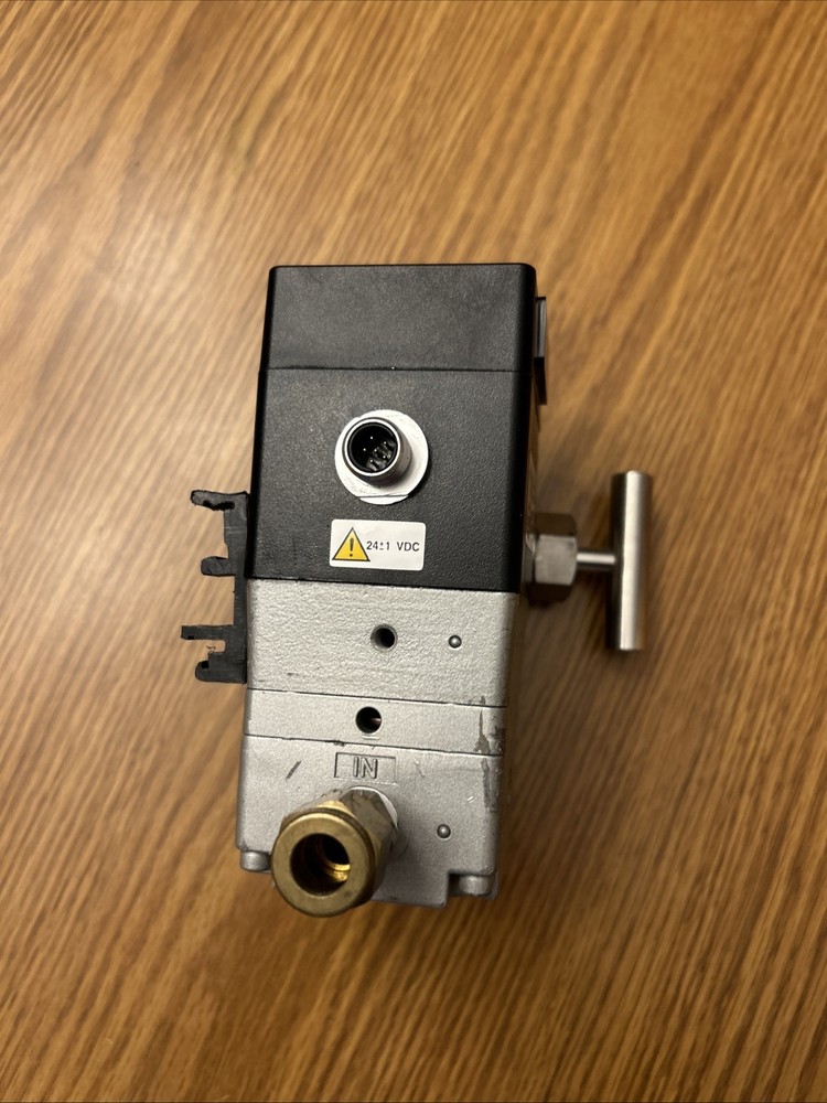 Marsh Bellofram 511PE0G015P0100 Electropneumatic Regulator
