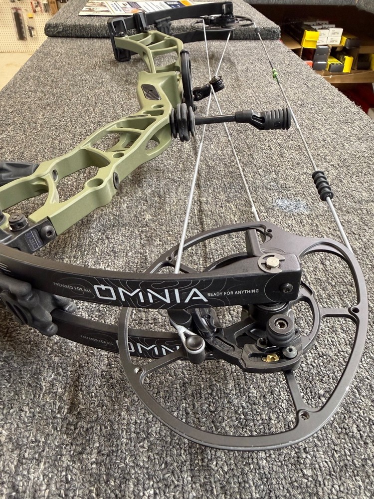 elite archery omnia compound bow