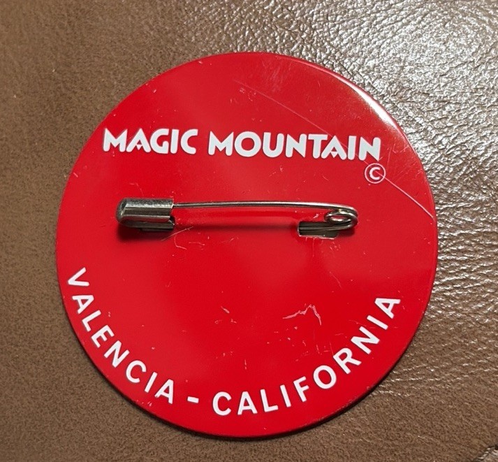 Vintage Magic Mountain Get High On Fun Flicker Button Lenticular Button Pin