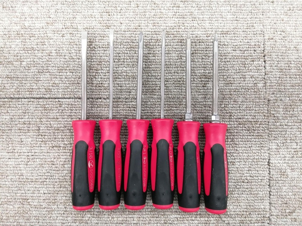 Snap-on SGMINI12AR Instinct Red Soft Handled 12-pc Mini Screwdriver SET [As is]