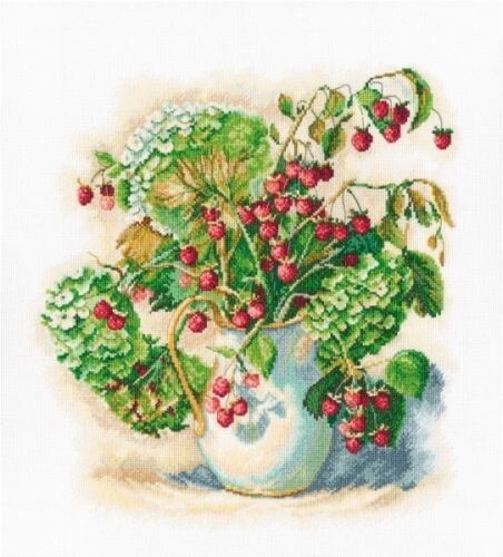 RTO Cross Stitch Kit Hydrangea and raspberry-M600