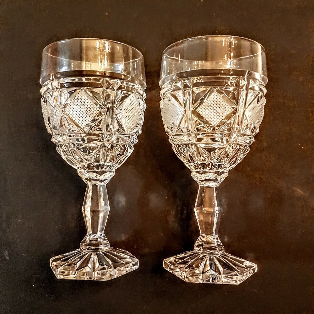 Lead Crystal Wine Goblet LOT 2 Clear Diamond File Pattern Stemware 5 oz