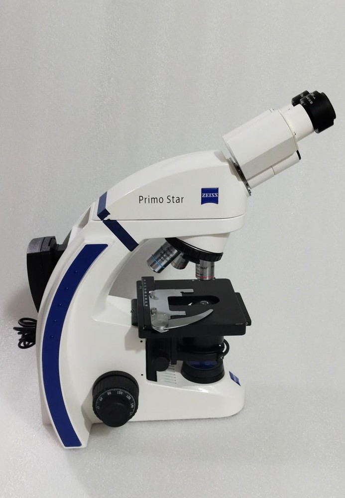 Carl Zeiss Primo Star Microscope with Objectives
