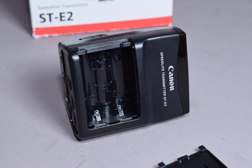 New Canon ST-E2 Speedlite Transmitter