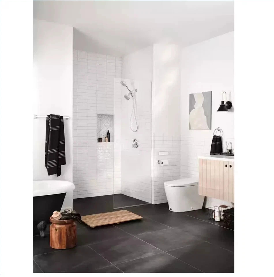 Contemporary Toilet Paper Holder in Chrome