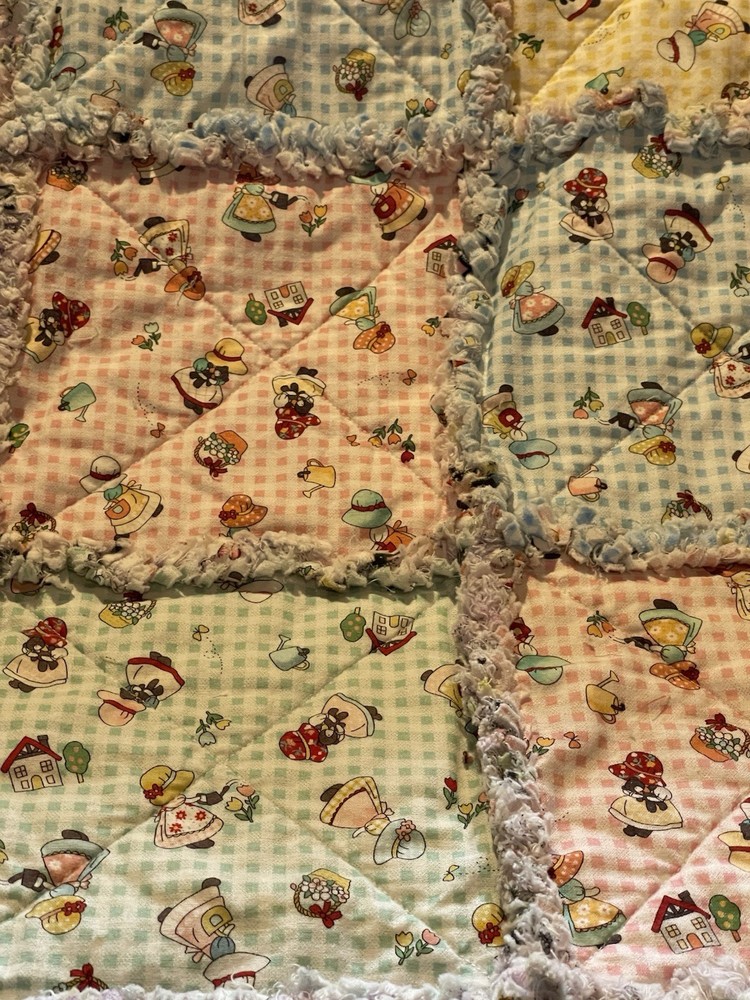 Sun Bonnet Rag Quilt