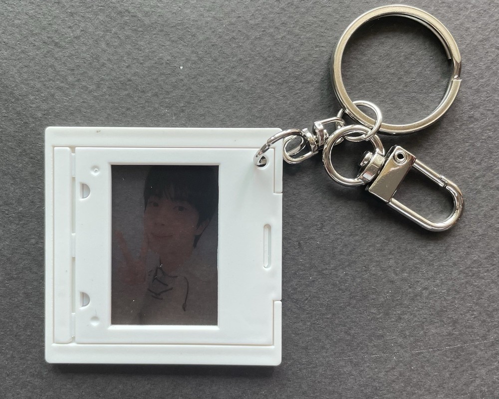 BTS-ARIRANG ALBUM WEVERSE SHOP POB SELPIE FILM MOUNT KEYRING JIN ONLY
