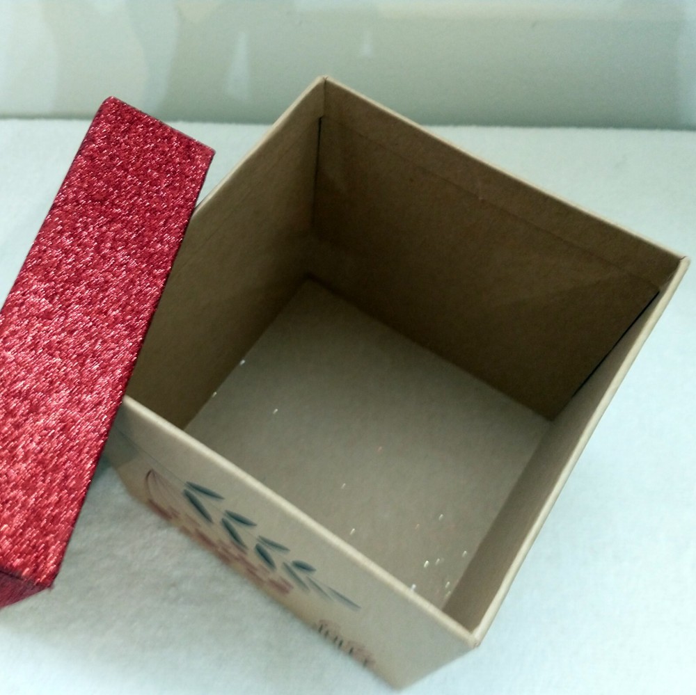 Red Sparkle Gift Box