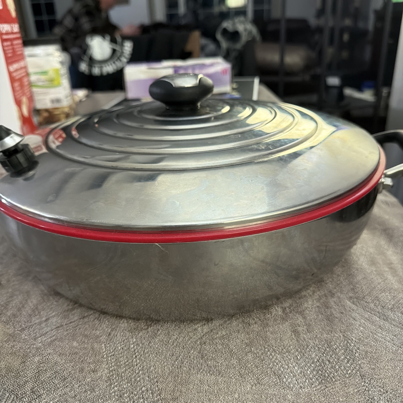 Royal Prestige Novel 14” Pan w/ Lid Waterless Stainless Steel Made Italy